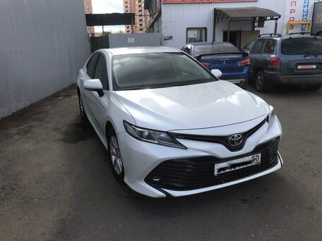 Toyota Camry, 2019