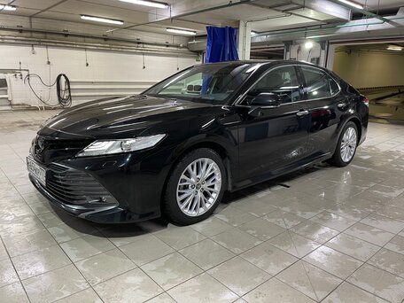 Toyota Camry, 2019
