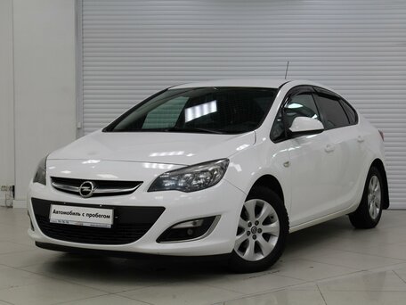 Opel Astra, 2013