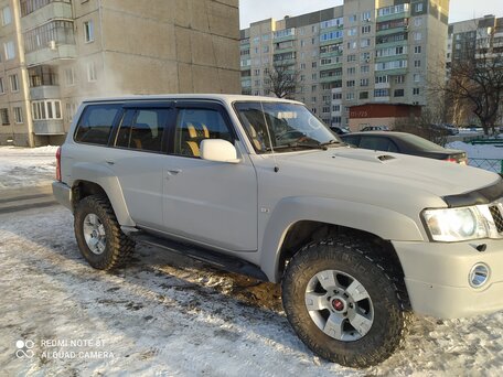 Nissan Patrol, 2008