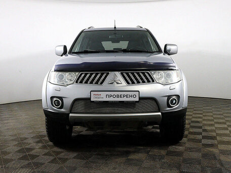 Mitsubishi Pajero Sport, 2013