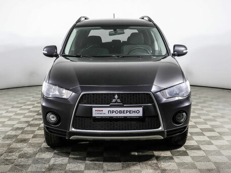 Mitsubishi Outlander, 2011