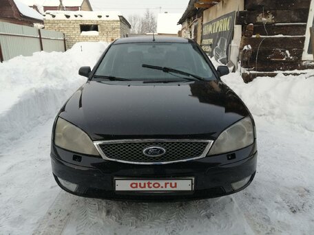 Ford Mondeo, 2001