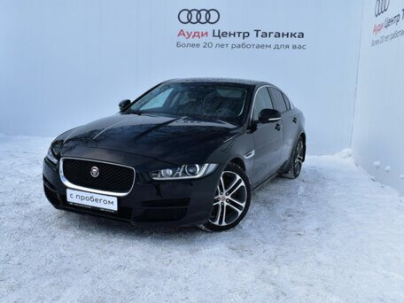 Jaguar XE, 2015