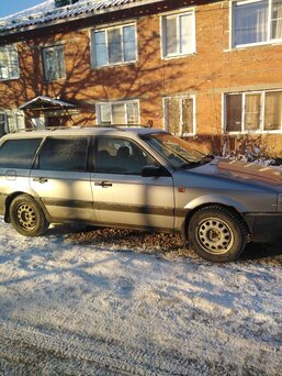 Volkswagen Passat, 1993