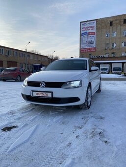 Volkswagen Jetta, 2013