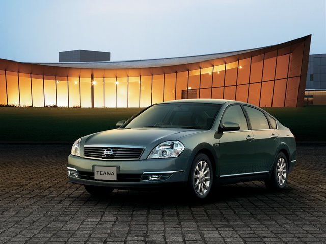 Nissan Teana, 2005