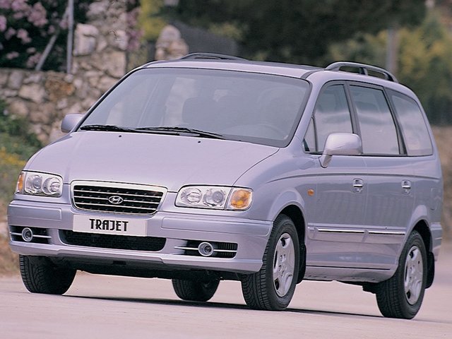Hyundai Trajet, 2001