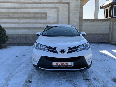 Toyota RAV4, 2013