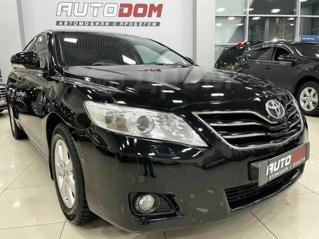 Toyota Camry, 2010