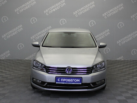 Volkswagen Passat, 2011