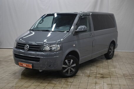 Volkswagen Caravelle, 2011
