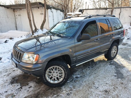 Jeep Grand Cherokee, 2003