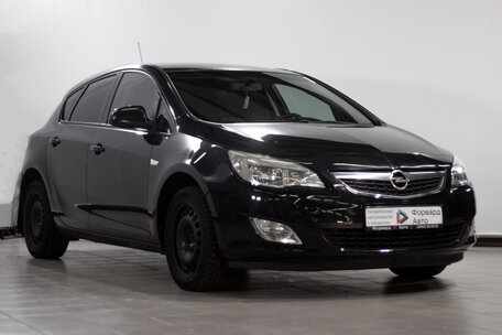 Opel Astra, 2010