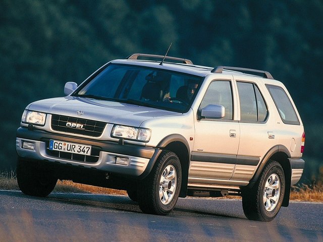 Opel Frontera, 2001