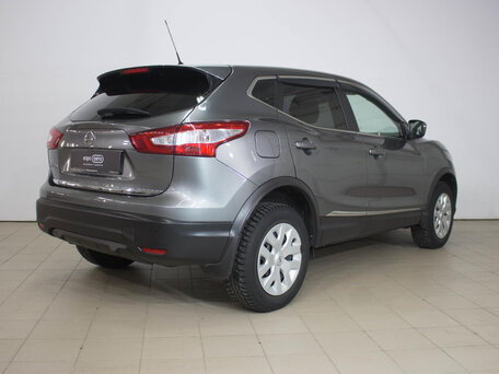 Nissan Qashqai, 2015