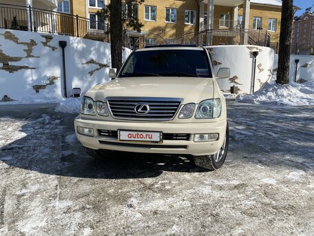 Lexus LX, 2003
