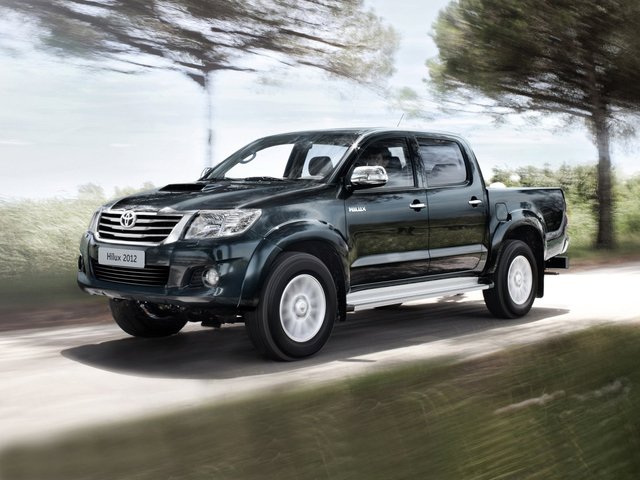 Toyota Hilux, 2013