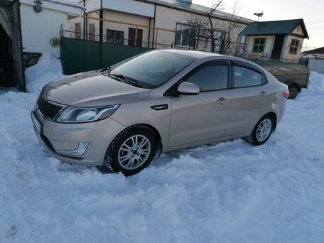 Kia Rio, 2012