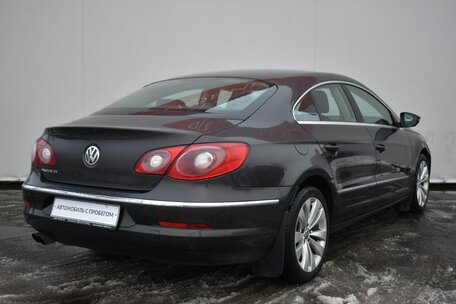Volkswagen Passat CC, 2011