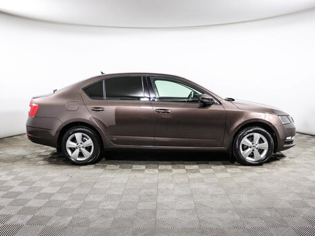Skoda Octavia, 2019
