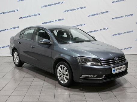 Volkswagen Passat, 2011