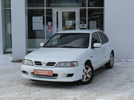 Nissan Primera, 1999