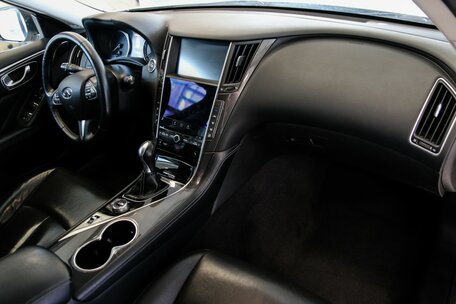 Infiniti Q50, 2014