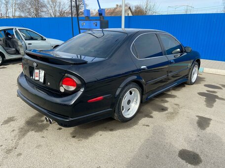Nissan Maxima, 2000