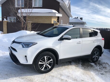 Toyota RAV4, 2018