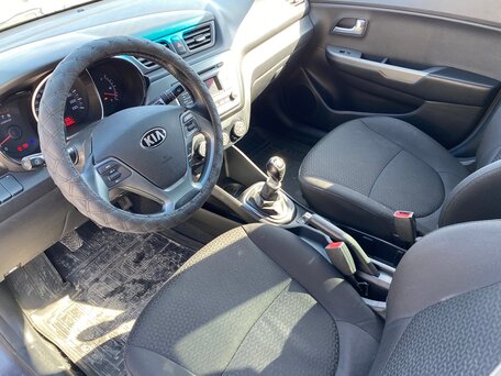 Kia Rio, 2015