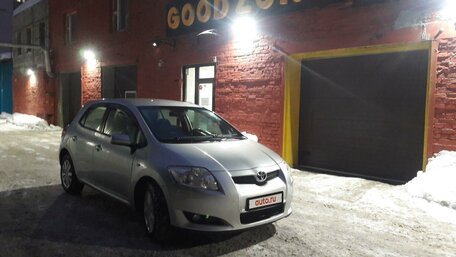 Toyota Auris, 2008