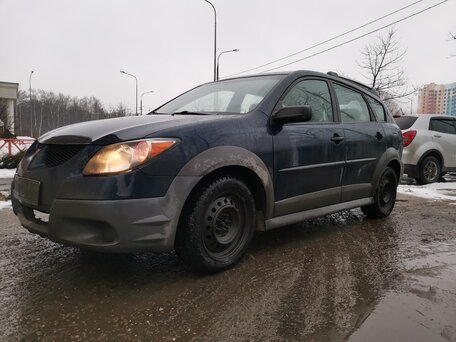Pontiac Vibe, 2002