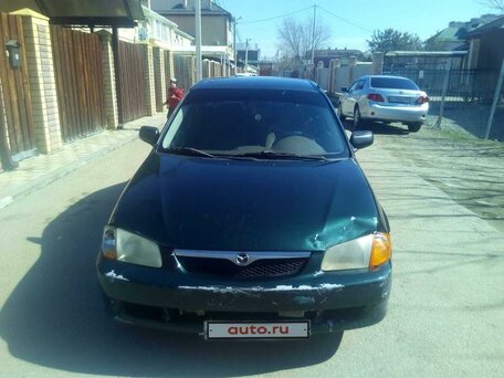 Mazda Protege, 2000