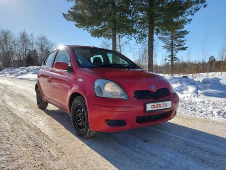 Toyota Vitz, 2002