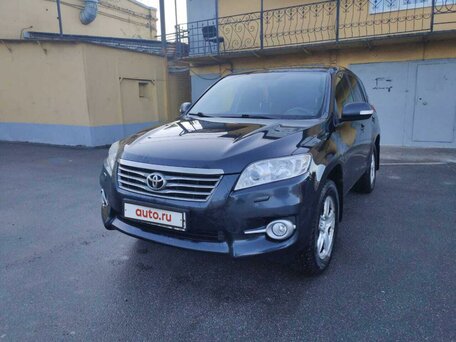 Toyota RAV4, 2012