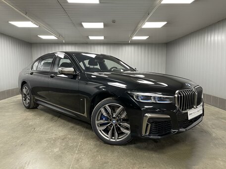 BMW 7 серии, 2021
